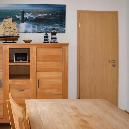 Semesterbostad Karlshagen, Zur Reling *