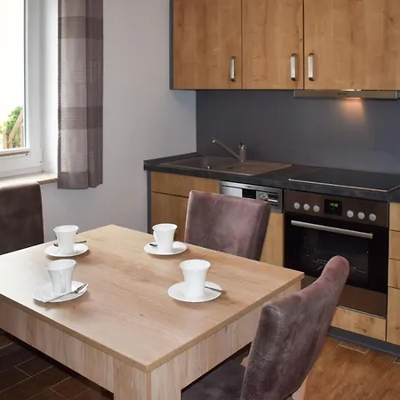 Дом отдыха Karlshagen, Zur Reling